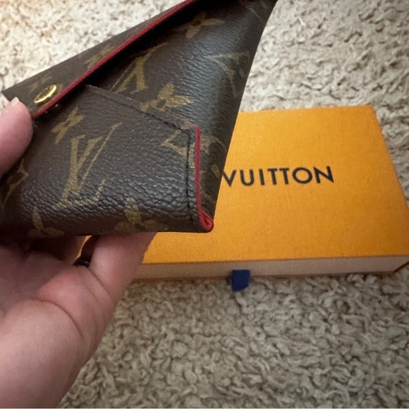 Louis Vuitton Brown Monogram Kirigami - Picture 4 of 13